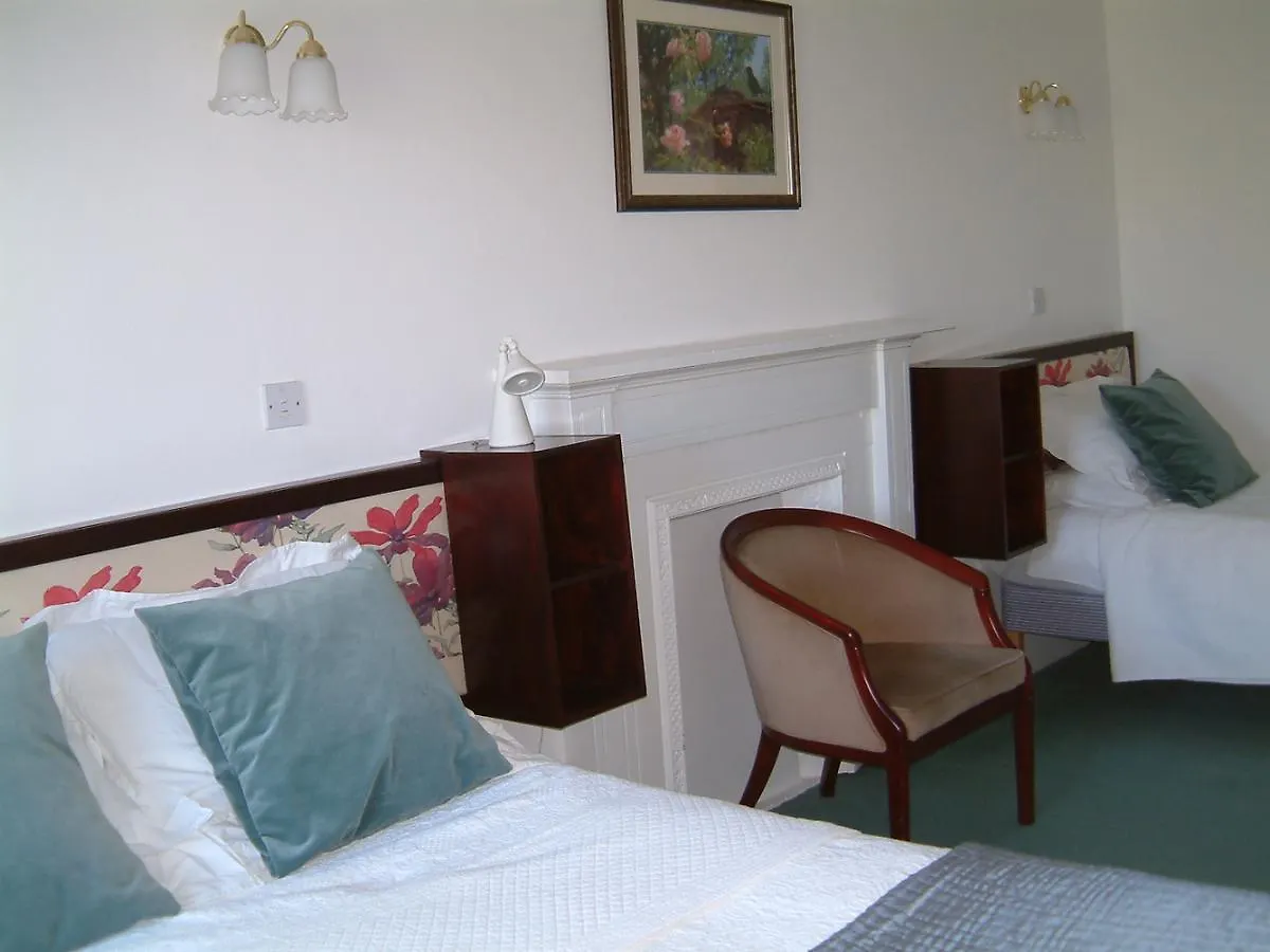 אדינבורו Terrace Hotel